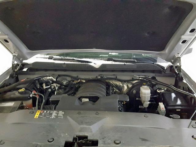 1GCVKREC2JZ173734 - 2018 CHEVROLET SILVERADO SILVER photo 7