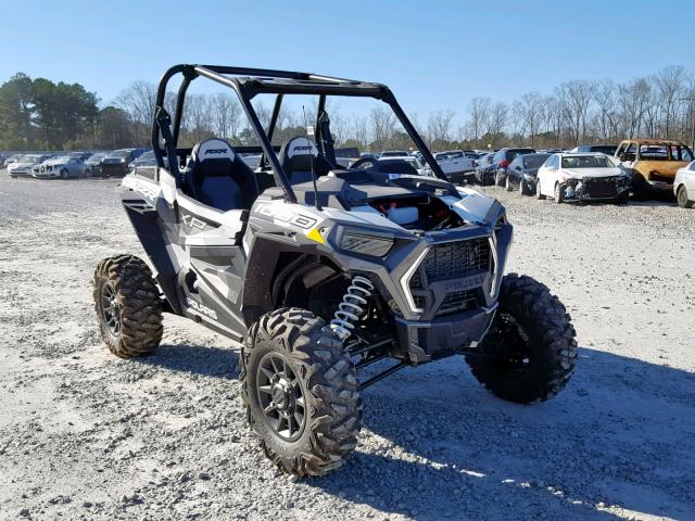 3NSVDK993KH592315 - 2019 POLARIS RZR XP 100 TWO TONE photo 1