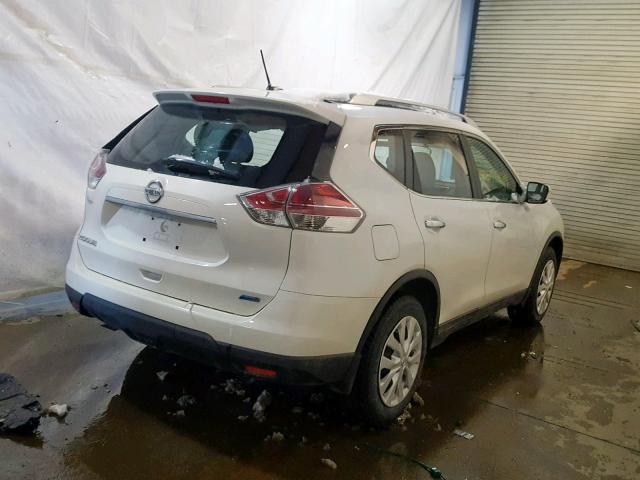 5N1AT2MT0FC876274 - 2015 NISSAN ROGUE S WHITE photo 4