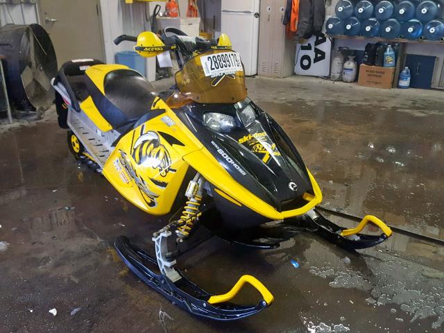 2BPSBW6E46V000002 - 2006 SKI DOO MX Z 600 YELLOW photo 1