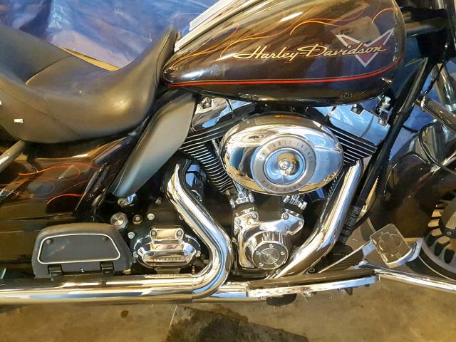 1HD1FB412BB671435 - 2011 HARLEY-DAVIDSON FLHR BLACK photo 7