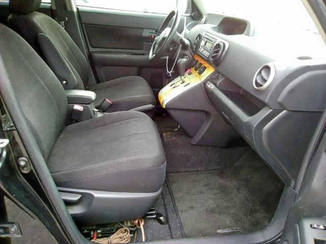 JTLZE4FE3A1101634 - 2010 TOYOTA SCION XB შავი ფოტო 5
