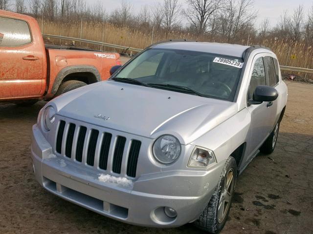 1J8FT47W47D414087 - 2007 JEEP COMPASS SILVER photo 2