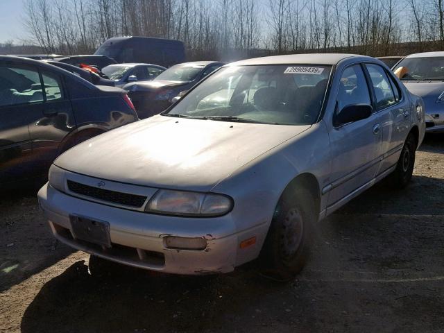 1N4BU31D3RC178471 - 1994 NISSAN ALTIMA XE TAN photo 2