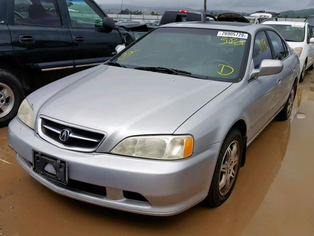 19UUA5656XA038546 - 1999 ACURA 3.2TL SILVER photo 2