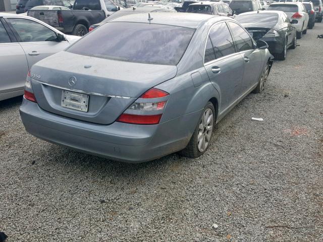 WDDNG71X87A081829 - 2007 MERCEDES-BENZ S 550 GRAY photo 4