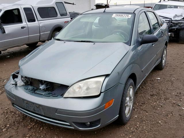 1FAFP34N16W121225 - 2006 FORD FOCUS ZX4 GREEN photo 2