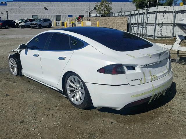 5YJSA1E23JF270090 - 2018 TESLA MODEL S WHITE photo 3