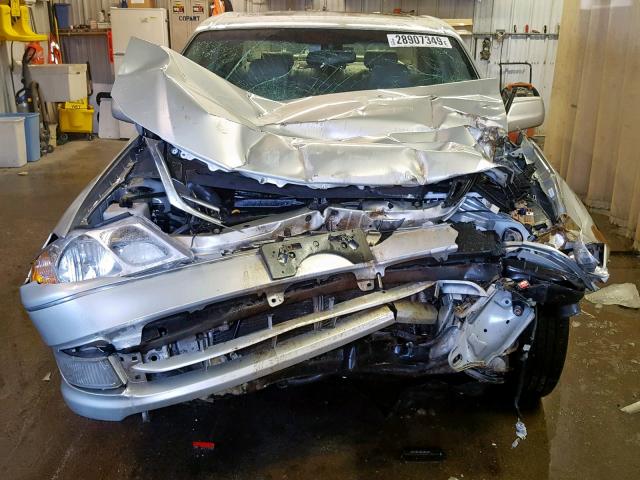 4T1BF28B33U305283 - 2003 TOYOTA AVALON SILVER photo 9