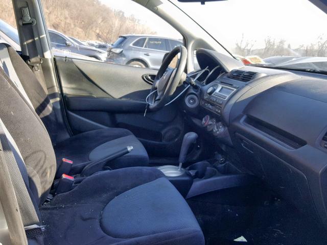 JHMGD38427S032845 - 2007 HONDA FIT SILVER photo 5