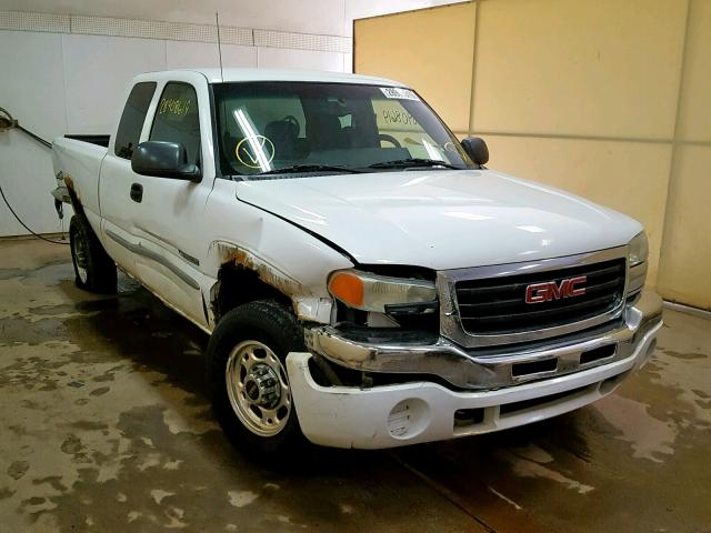 1GTGK29U03Z107642 - 2003 GMC NEW SIERRA WHITE photo 1