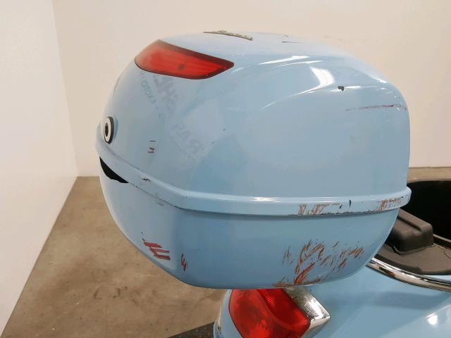 ZAPM448F695017180 - 2009 VESPA LX 150 BLUE photo 16