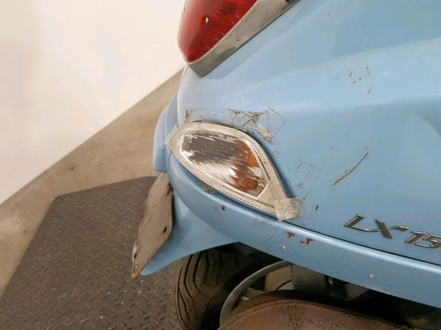 ZAPM448F695017180 - 2009 VESPA LX 150 BLUE photo 17