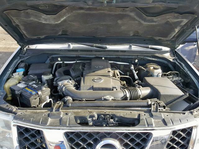 1N6AD07WX6C406228 - 2006 NISSAN FRONTIER C BLUE photo 7