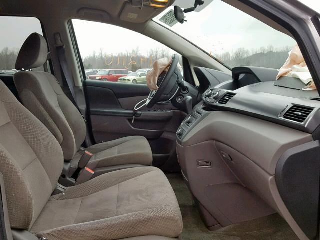 5FNRL5H22EB110090 - 2014 HONDA ODYSSEY LX SILVER photo 5