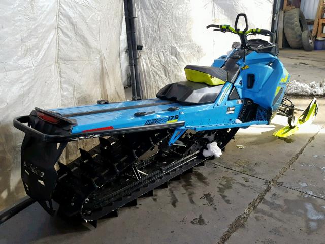 2BPSTEJDXJV000245 - 2018 SKI DOO MARINE LOT BLUE photo 4