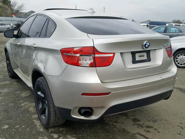 5UXFG2C5XBLX06966 - 2011 BMW X6 XDRIVE3 SILVER photo 3