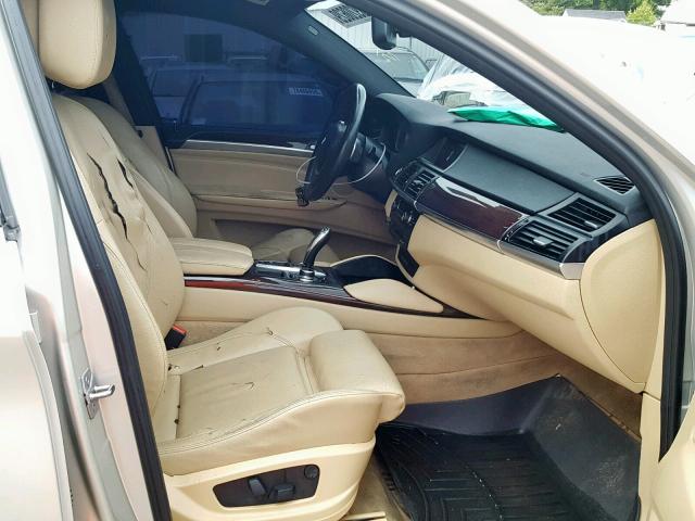 5UXFG2C5XBLX06966 - 2011 BMW X6 XDRIVE3 Silber Foto 5