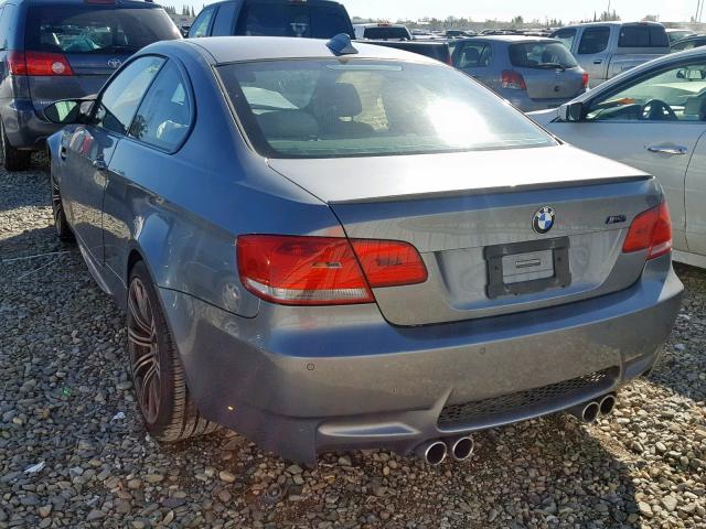 WBSWD93519P362264 - 2009 BMW M3 GRAY photo 3