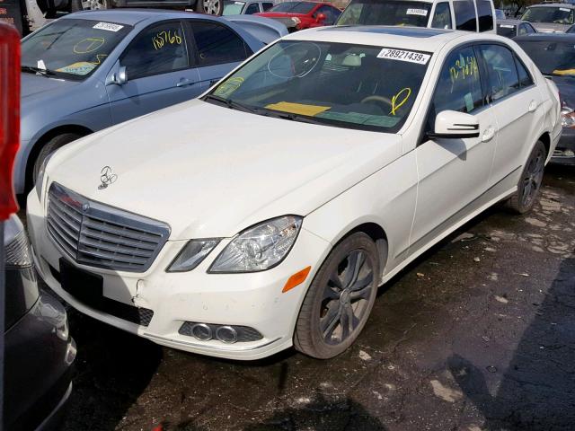 WDDHF5GB7BA406799 - 2011 MERCEDES-BENZ E 350 WHITE photo 2