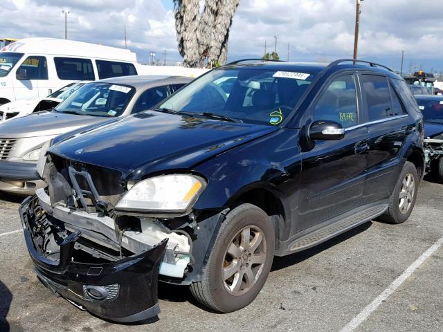 4JGBB86E77A244555 - 2007 MERCEDES-BENZ ML 350 BLACK photo 2