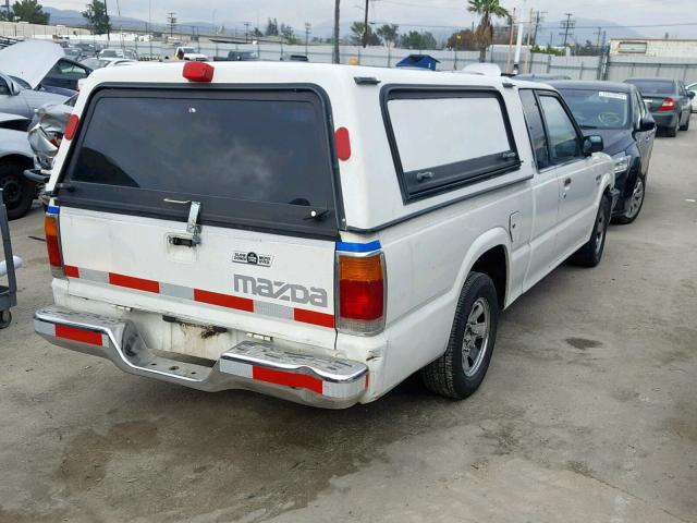 JM2UF3138L0921506 - 1990 MAZDA B2200 CAB WHITE photo 4