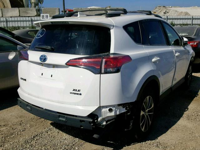 JTMRJREV3HD082405 - 2017 TOYOTA RAV4 HV LE WHITE photo 4