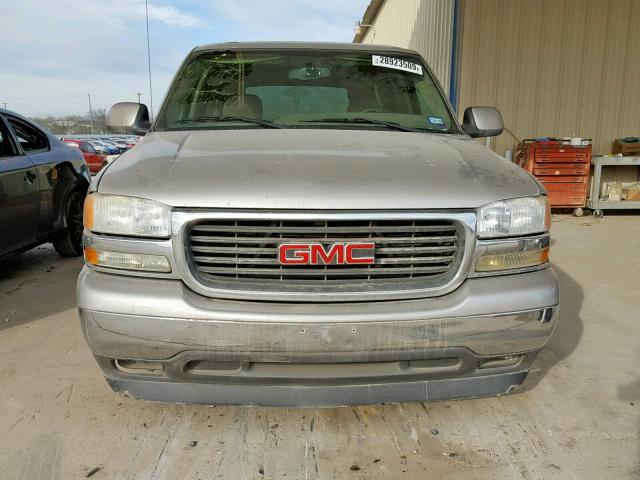 1GKEC13V95J155744 - 2005 GMC YUKON SILVER photo 9