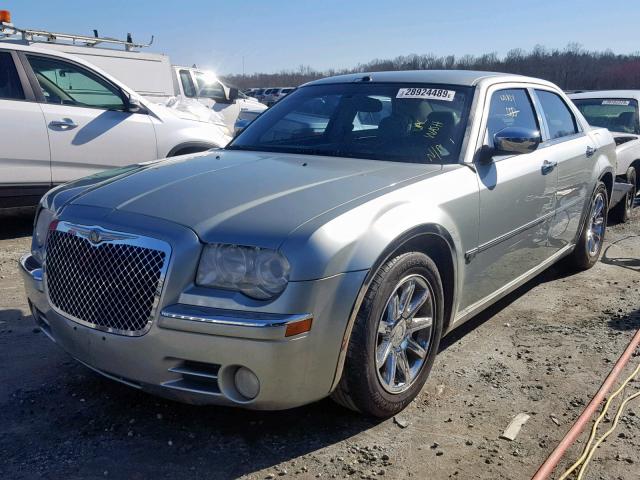 2C3KA63H76H306079 - 2006 CHRYSLER 300C SILVER photo 2