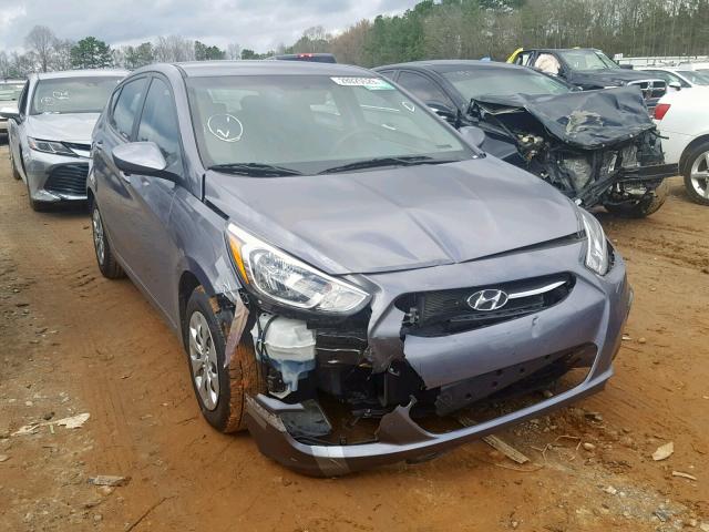 KMHCT5AE5HU334536 - 2017 HYUNDAI ACCENT SE GRAY photo 1