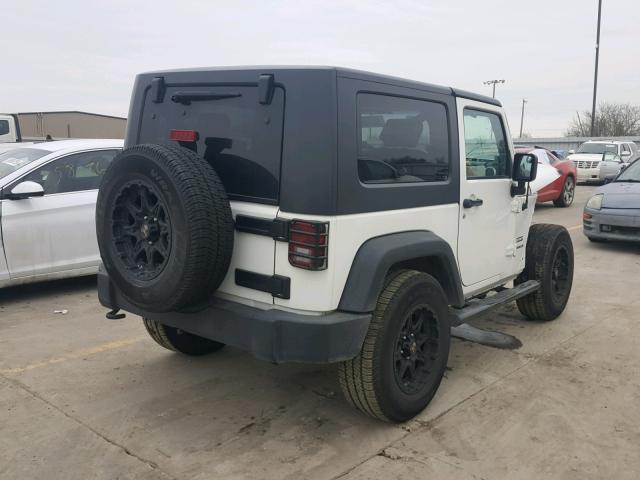 1J4AA2D10AL112940 - 2010 JEEP WRANGLER S WHITE photo 4