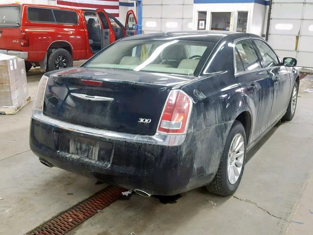 2C3CCAAG6DH552940 - 2013 CHRYSLER 300 BLACK photo 4