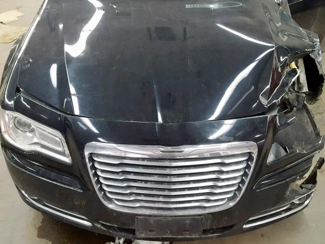 2C3CCAAG6DH552940 - 2013 CHRYSLER 300 BLACK photo 7