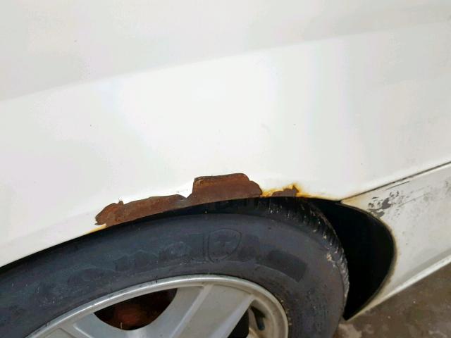 1G1ZT54845F174050 - 2005 CHEVROLET MALIBU LS WHITE photo 9