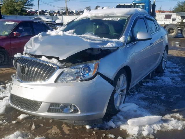 1G4PR5SK2C4229529 - 2012 BUICK VERANO CON SILVER photo 2