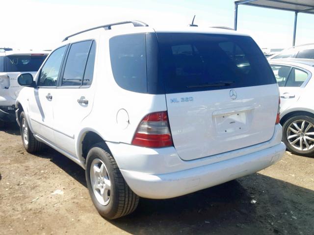 4JGAB54E9YA156637 - 2000 MERCEDES-BENZ ML 320 WHITE photo 3