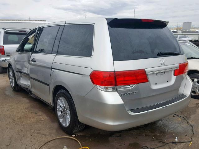 5FNRL38229B028404 - 2009 HONDA ODYSSEY LX SILVER photo 3