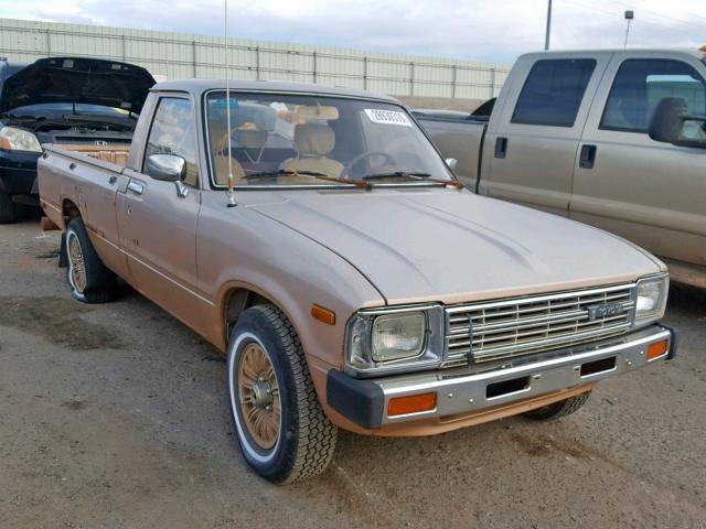 JT4RN44S3D1120130 - 1983 TOYOTA PICKUP 1/2 GOLD photo 1