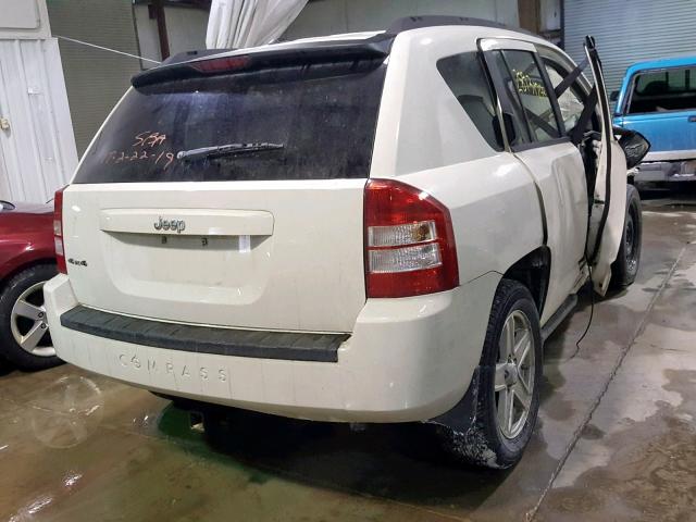 1J8FF47W07D193014 - 2007 JEEP COMPASS WHITE photo 4