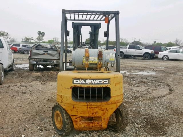 D200483 - 2000 DAEWOO FORKLIFT YELLOW photo 9