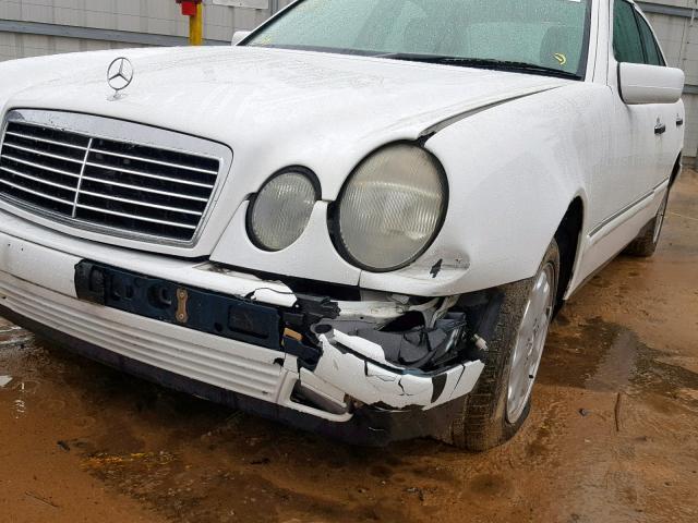 WDBJF65H4XA866498 - 1999 MERCEDES-BENZ E 320 WHITE photo 9