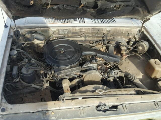 JM2UF1135J0318580 - 1988 MAZDA B2200 SHOR GRAY photo 7