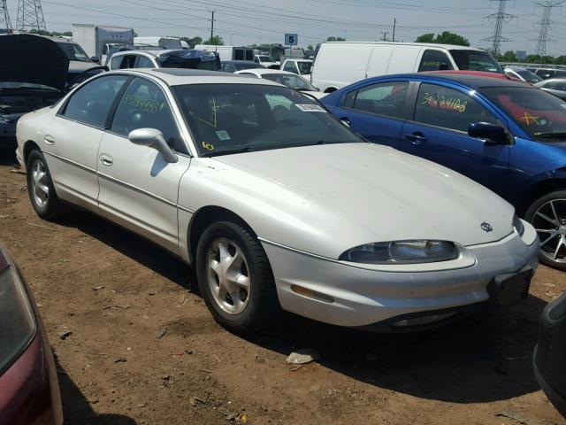 1G3GR62C9V4122676 - 1997 OLDSMOBILE AURORA WHITE photo 1