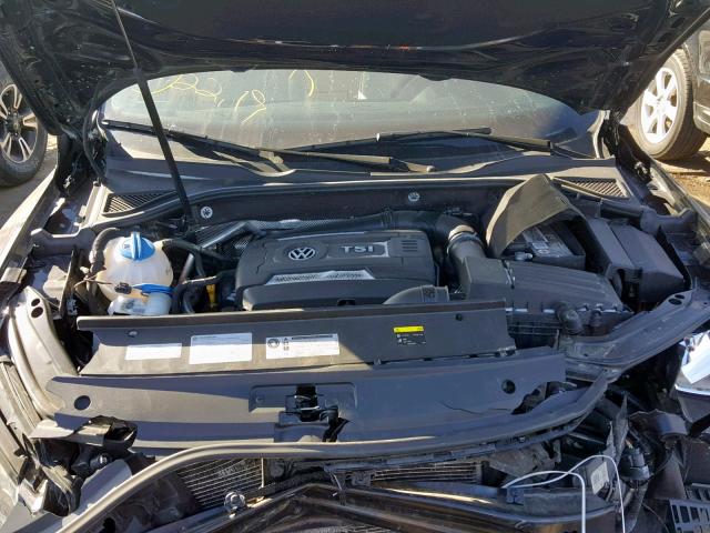 1VWDT7A30HC046722 - 2017 VOLKSWAGEN PASSAT R-L BLACK photo 7