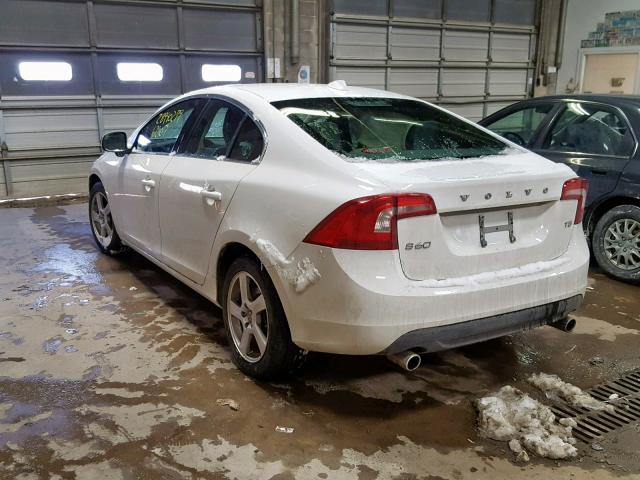 YV1612FS1D1220785 - 2013 VOLVO S60 T5 WHITE photo 3