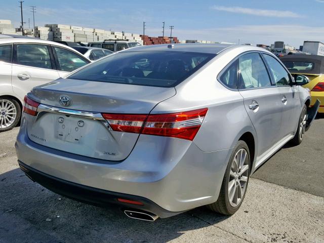 4T1BK1EB9FU184189 - 2015 TOYOTA AVALON XLE SILVER photo 4