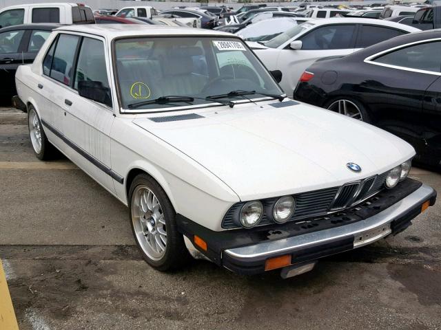 WBADC8404G0669493 - 1986 BMW 535 I AUTO WHITE photo 1