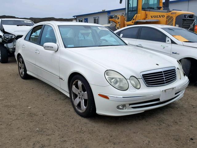 WDBUF65J94A405387 - 2004 MERCEDES-BENZ E 320 WHITE photo 1