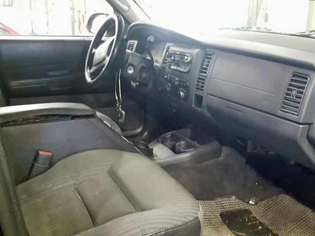 1B4HS38N42F207034 - 2002 DODGE DURANGO SP BLACK photo 5