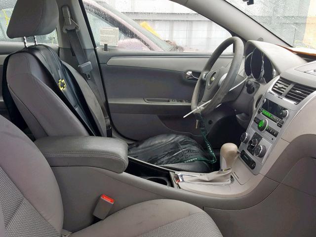 1G1ZB5E05CF164698 - 2012 CHEVROLET MALIBU LS SILVER photo 5